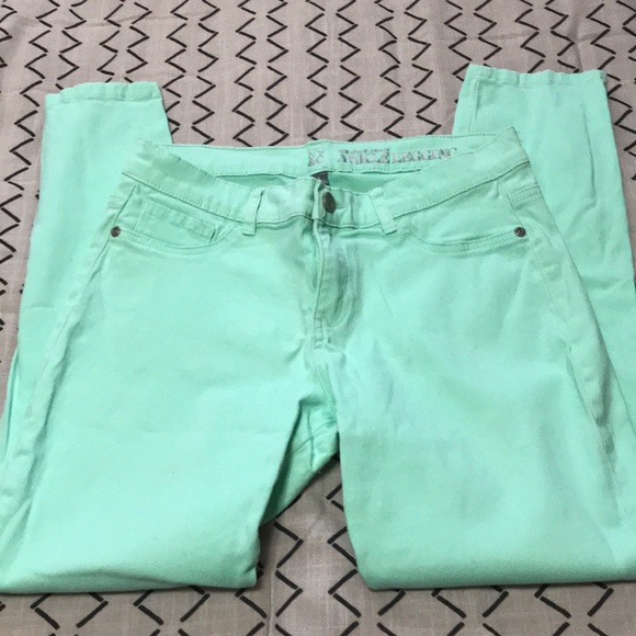 New York & Co mint green skinny ankle leggings - Picture 2 of 4